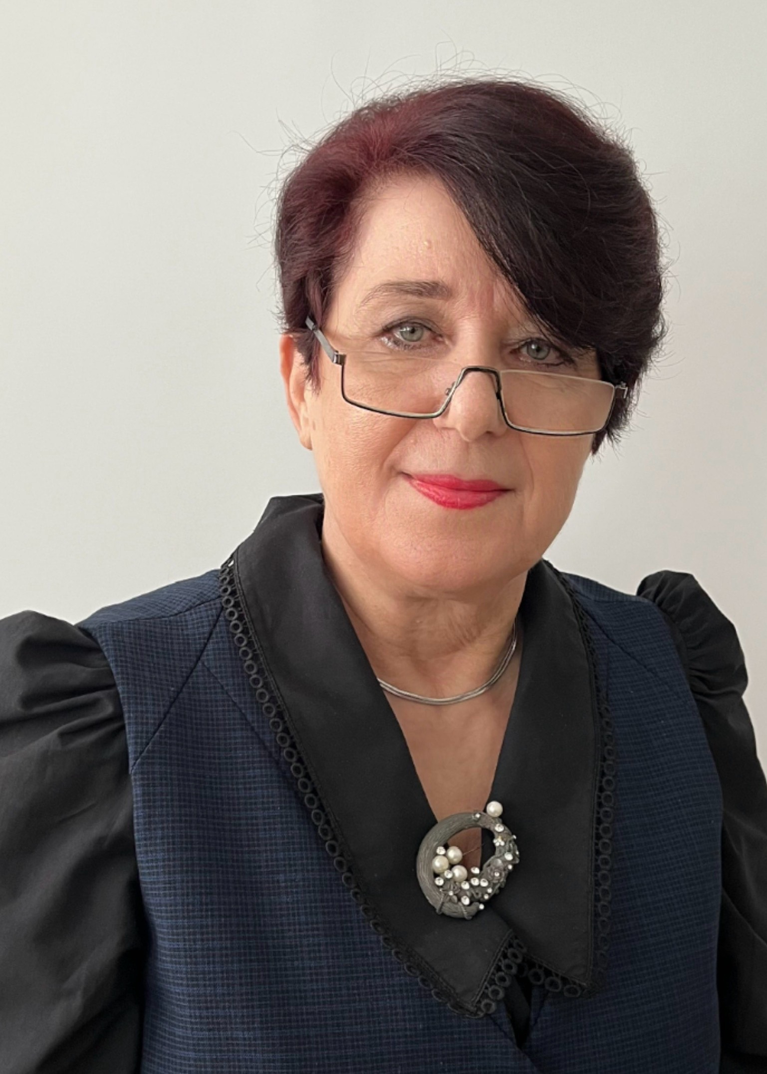 Справцева Валентина Владимировна.